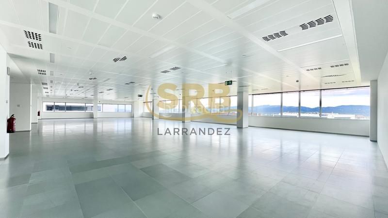 Foto a7a1b359-ee1e-4bd5-953f-8b82ca7e4903. Rent office space with heating parking in Volpelleres Sant Cugat del Vallès