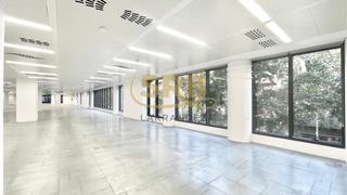 Location Bureau  Carrer de berlín. Oficina diáfana, muy luminosa, situada en calle numancia / berlí