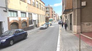 Nau industrial  Carrer de francesc oller. Nave en venta en terrassa (a reformar)