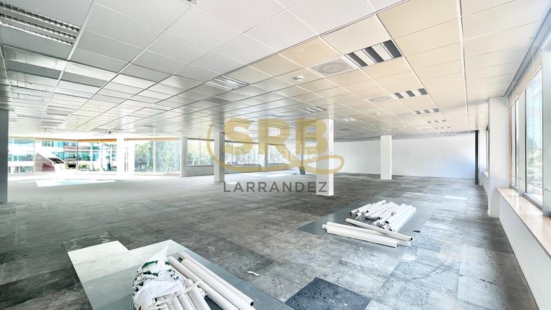 Foto 299cf060-d2f7-4c4c-a8a2-a0bd456715af. Location bureau avec chauffage parking dans Volpelleres Sant Cugat del Vallès