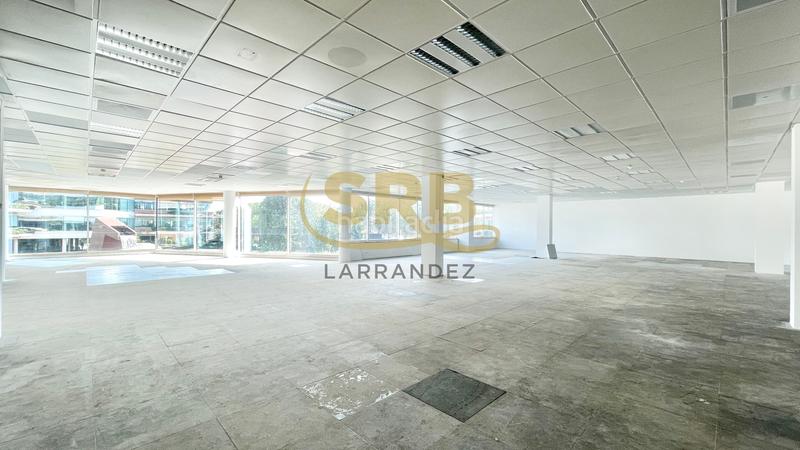 Foto ed57762d-9b27-4d28-99c1-d657f0196f47. Location bureau avec chauffage parking dans Volpelleres Sant Cugat del Vallès