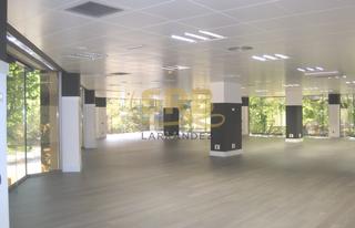 Miete Büro  Avinguda de josep tarradellas. Oficina en primera planta, junto a sants, en la avda. de josep t