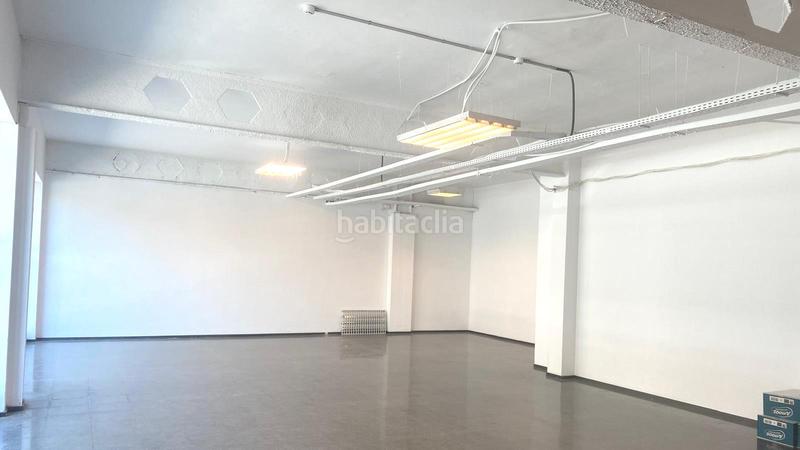 Foto b457546f-911b-4e89-b4b5-becc9d8ec109. Alquiler nave industrial nave - local en l'hospitalet de llobregat, en perfecto estado en Hospitalet de Llobregat (L´)