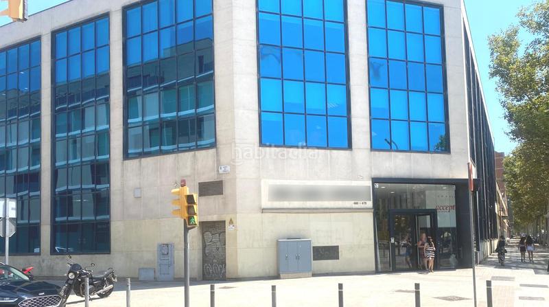 Foto 75ec7a4d-a33d-436f-be3f-ea88f2f55ba1. Rent industrial building in Centre Hospitalet de Llobregat (L´)