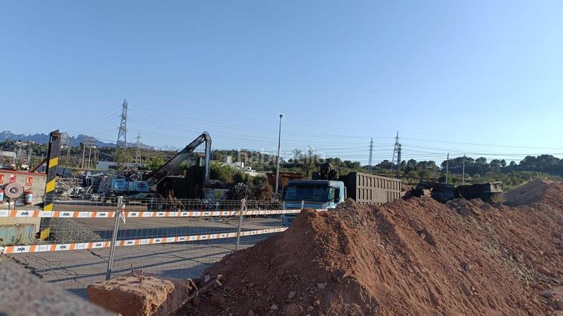 Foto 95159908-60ca-4cc1-98e5-1cc63881f7c1. Terrain industriel dans carrer de torroella 1 dans Congost-Santa Caterina Manresa