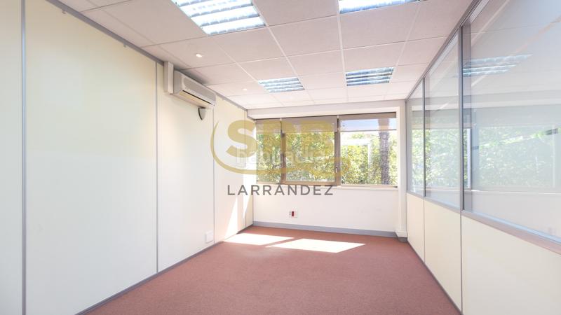 Foto a9add932-57d0-444d-a7d8-dafc0ddbb291. Lloguer oficina amb calefacció a Barri de les Corts Barcelona