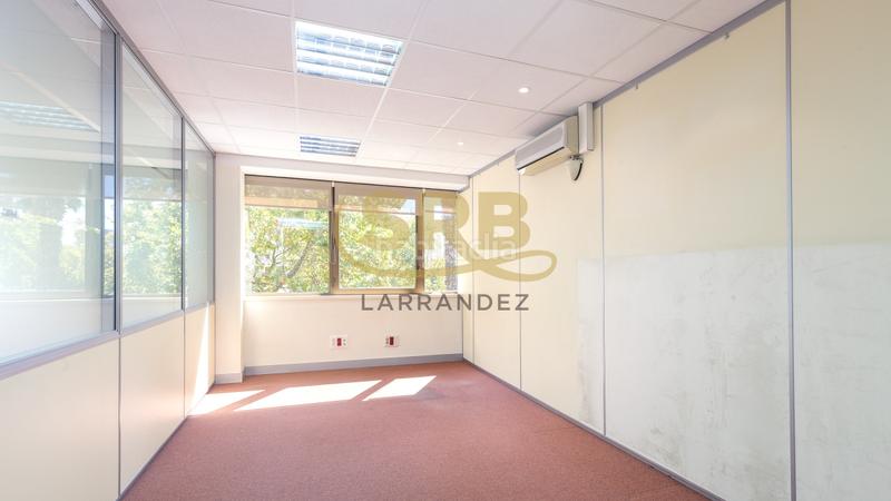 Foto 59a20df7-eb0b-4aec-b6f4-2ab734026785. Location bureau avec chauffage dans Barri de les Corts Barcelona