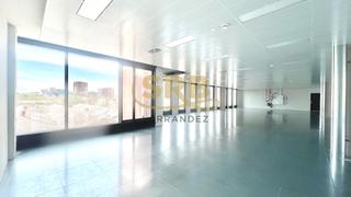 Location Bureau  Carrer de cristóbal de moura. Oficinas en 22@, el hub tecnológico de barcelona, muy luminosas,