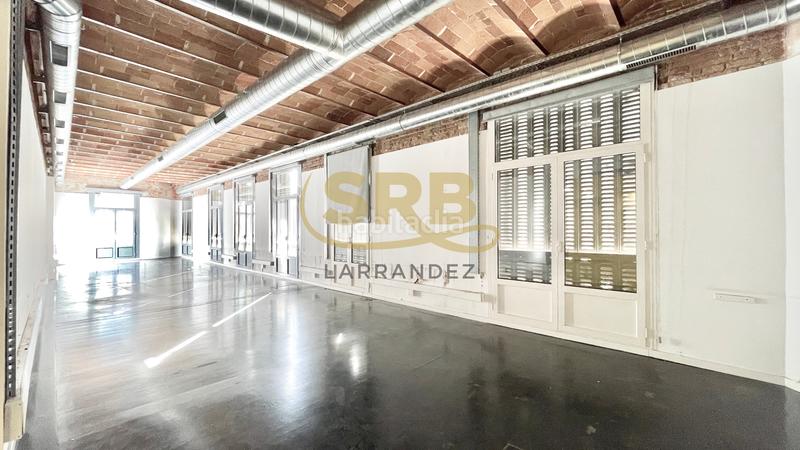 Foto 1f9a1bf9-0d71-4eef-a7b3-1c2936f810de. Rent office space with heating in Dreta de l´Eixample Barcelona