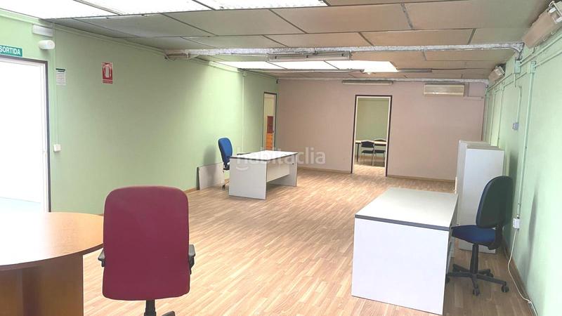 Foto e32d39a4-f5d3-47ed-a48c-b822b6c2fd9a. Capannone industriale in Polinyà