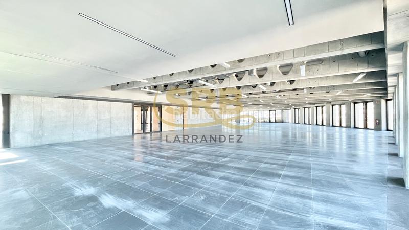 Foto 6367325b-7571-45a3-87a8-848c29b2e472. Rent office space with heating parking in El Parc i la Llacuna del Poblenou Barcelona