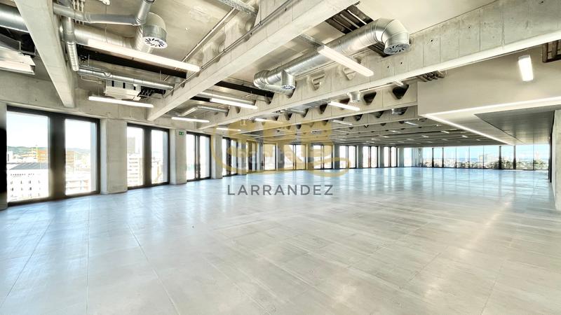 Foto 8802daa7-eb77-4d48-89a9-5184a3f7926c. Rent office space with heating parking in El Parc i la Llacuna del Poblenou Barcelona