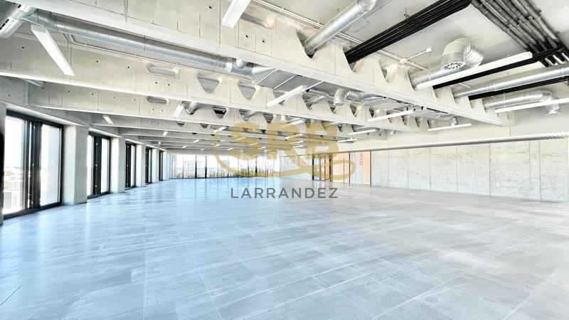 Foto ceaf2417-1610-4462-b0a7-ea7401b7b7a0. Rent office space with heating parking in El Parc i la Llacuna del Poblenou Barcelona