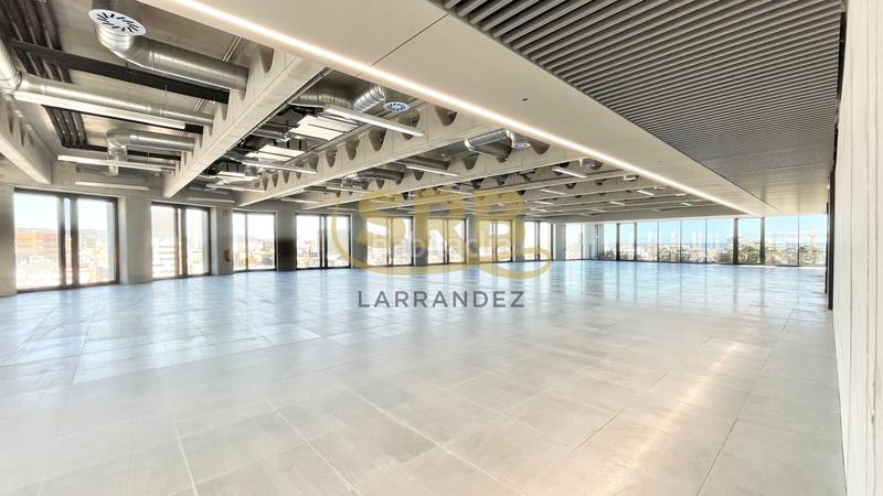 Foto d7f0608d-6398-40cb-ade5-562e4c6adb64. Rent office space with heating parking in El Parc i la Llacuna del Poblenou Barcelona