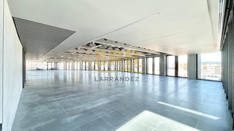 Foto eabd550b-eaa2-497e-8d13-9f0c963f0ad0. Rent office space with heating parking in El Parc i la Llacuna del Poblenou Barcelona