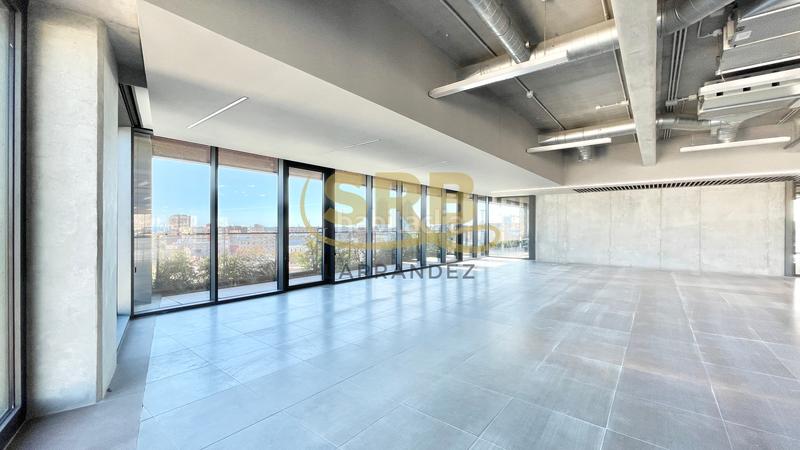 Foto ecad7534-232d-4a9b-9c04-3c7a3fe4773a. Rent office space with heating parking in El Parc i la Llacuna del Poblenou Barcelona