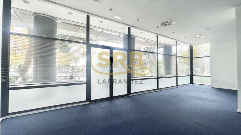 Foto f00a4553-7e17-4de6-b384-e1d9f1ee0d07. Lloguer oficina amb calefacció a Pedralbes Barcelona