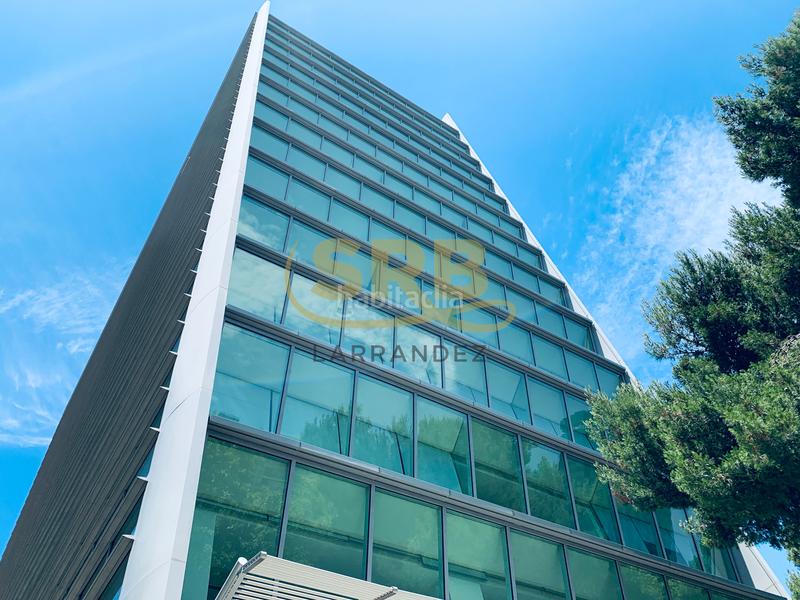 Foto fa4a5692-50b6-408d-9dda-dc4fec2617b3. Location bureau avec chauffage dans Pedralbes Barcelona