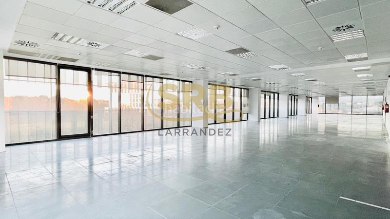 Foto 2a13b219-ceda-41d6-9a44-0e98aec93873. Affitto ufficio con riscaldamento parcheggio in Volpelleres Sant Cugat del Vallès