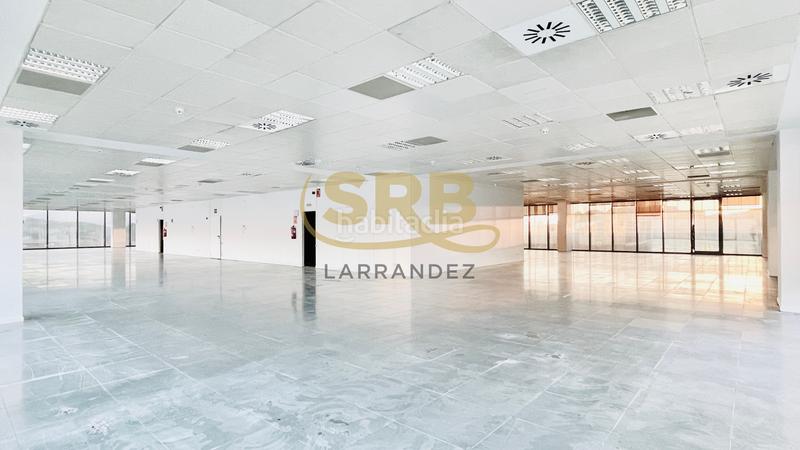 Foto 91a30db1-2920-409e-86c2-42452ff527dd. Affitto ufficio con riscaldamento parcheggio in Volpelleres Sant Cugat del Vallès