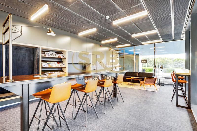 Foto 31bd4419-75b9-41cb-9602-f25021ef12e6. Alquiler oficina  muy luminosa, de superficie diáfana, en Sant Cugat del Vallès