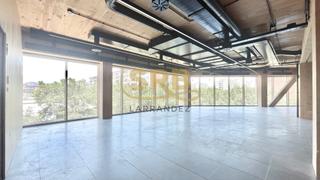 Miete Büro  Carrer de cristóbal de moura. Varias superficies disponibles en 22@, de excelente calidad