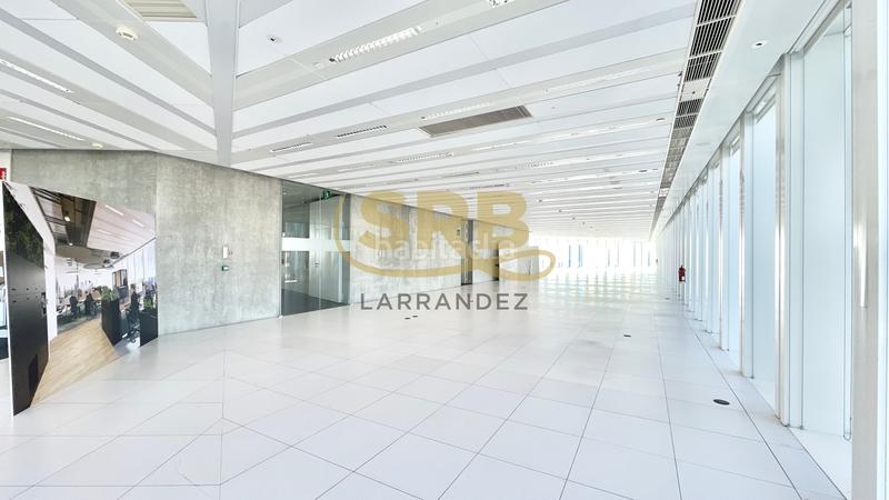 Foto 6669354f-59f3-4dbd-bdd8-33afa1fe9ea4. Rent office space with heating parking in Diagonal Mar i el Front Marítim del Poblenou Barcelona