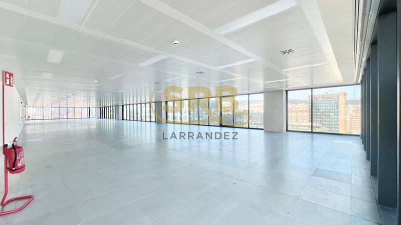 Foto 61745948-cf54-426c-a6ec-63651262ca76. Rent office space with heating parking in Provençals del Poblenou Barcelona