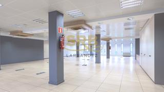 Alquiler Oficina  Carrer del consell de cent. Oficina situada junto a passeig de gracia de barcelona, lista pa