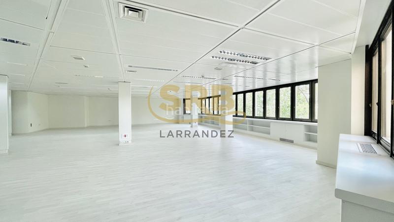Foto 90541da7-50d6-4c59-a2ad-9d080ecec23a. Rent office space in plaça de francesc macià 5 in Barcelona