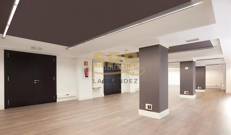 Foto f7219f05-c1ac-4c91-b4a6-59c9e080f2f9. Miete büro mit heizung parking in La Nova Esquerra de l´Eixample Barcelona