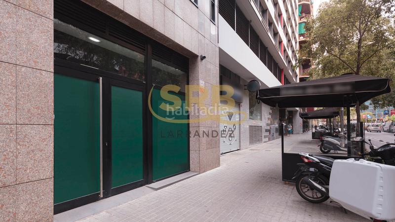 Foto 0c20239b-24fc-4071-a6b2-bbca8bbf8aa5. Rent office space with heating parking in La Nova Esquerra de l´Eixample Barcelona