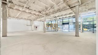 Rent Business premise  Travessera de gràcia. Local comercial en planta baja en travessera de gràcia