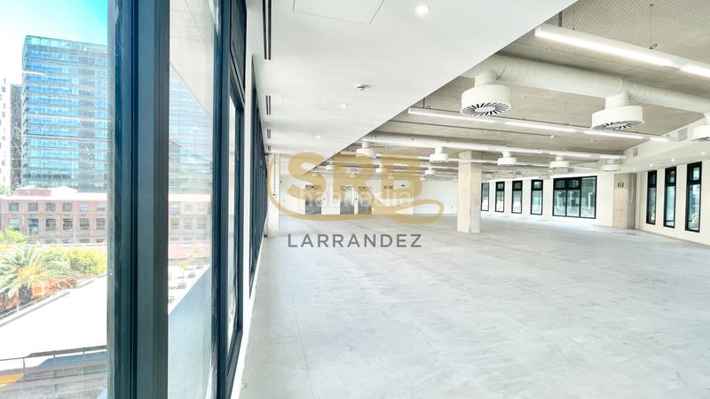 Foto 03f62fe4-08c1-4dee-9b45-723174ed550a. Rent office space with heating parking in El Parc i la Llacuna del Poblenou Barcelona