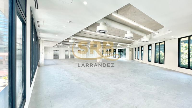 Foto 3a8b1dcb-8d6b-46a9-8a74-2eb04cf66c46. Rent office space with heating parking in El Parc i la Llacuna del Poblenou Barcelona