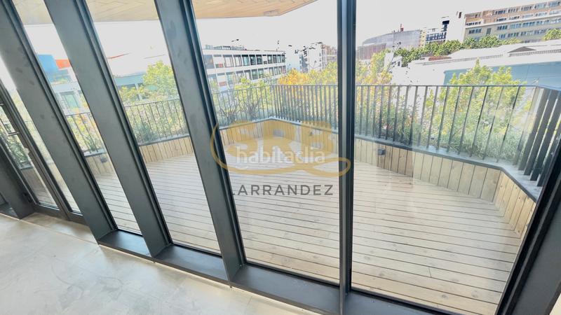 Foto 67485271-dc49-4590-b322-b97ca5646723. Rent office space with heating parking in El Parc i la Llacuna del Poblenou Barcelona