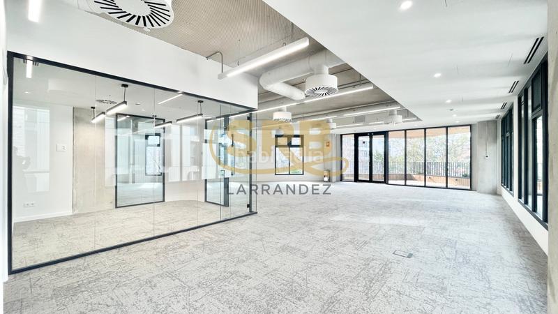 Foto 85960c96-15e5-4c20-a9d0-4e1f72f773d9. Location bureau avec chauffage parking dans El Parc i la Llacuna del Poblenou Barcelona