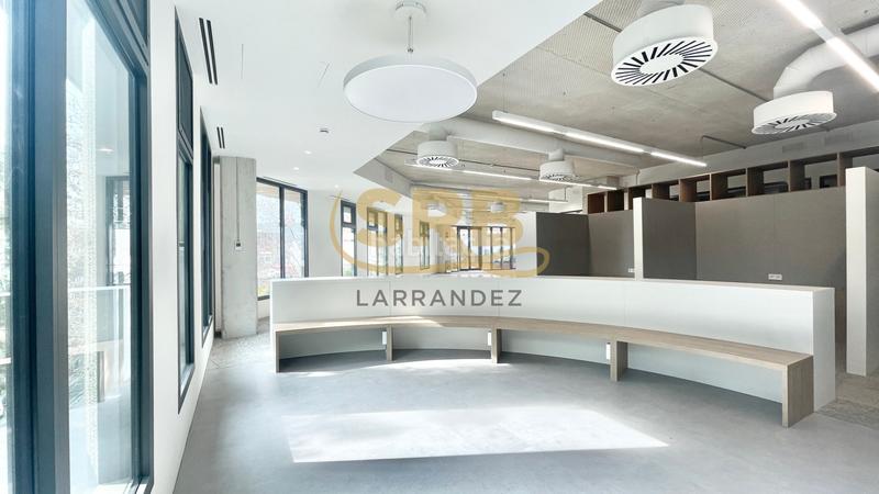 Foto 0c203b20-6a6a-482a-b7a6-1847126ded0c. Rent office space with heating parking in El Parc i la Llacuna del Poblenou Barcelona