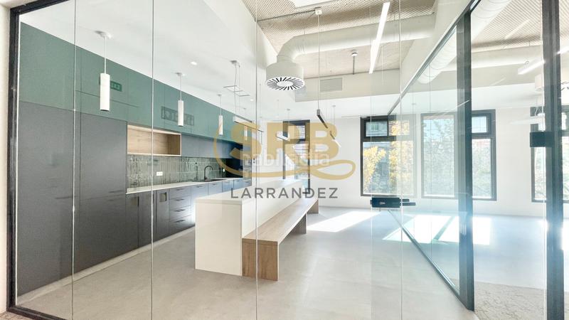 Foto e87d38c5-304a-4bf5-a2cc-7ab451ae8bee. Rent office space with heating parking in El Parc i la Llacuna del Poblenou Barcelona