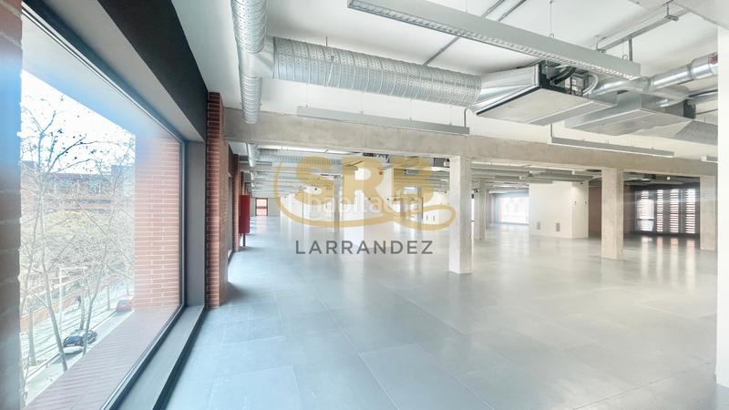 Foto 3b0d46d1-3a77-478c-aa28-95bc4c1a39e6. Location bureau avec chauffage parking dans La Vila Olímpica del Poblenou Barcelona