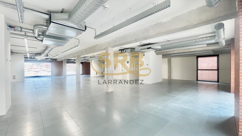 Foto 62e0fe42-49aa-48a4-bc49-28eb44e5e839. Rent office space with heating parking in La Vila Olímpica del Poblenou Barcelona