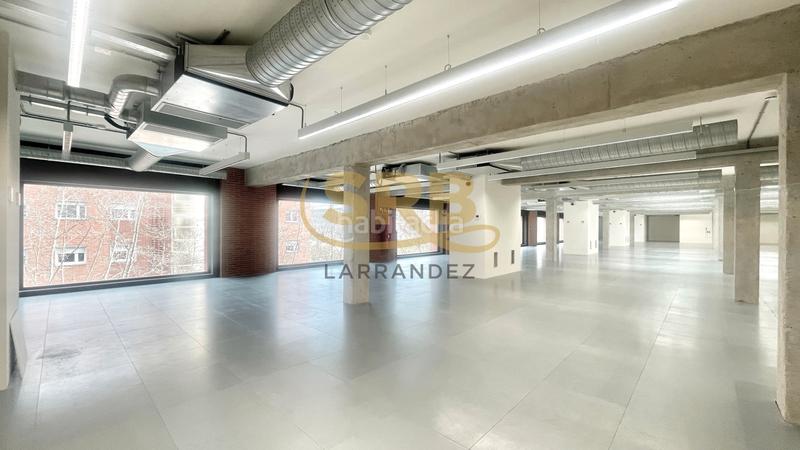 Foto a7f60cb2-1b6c-40e7-81cd-d78859166a29. Location bureau avec chauffage parking dans La Vila Olímpica del Poblenou Barcelona