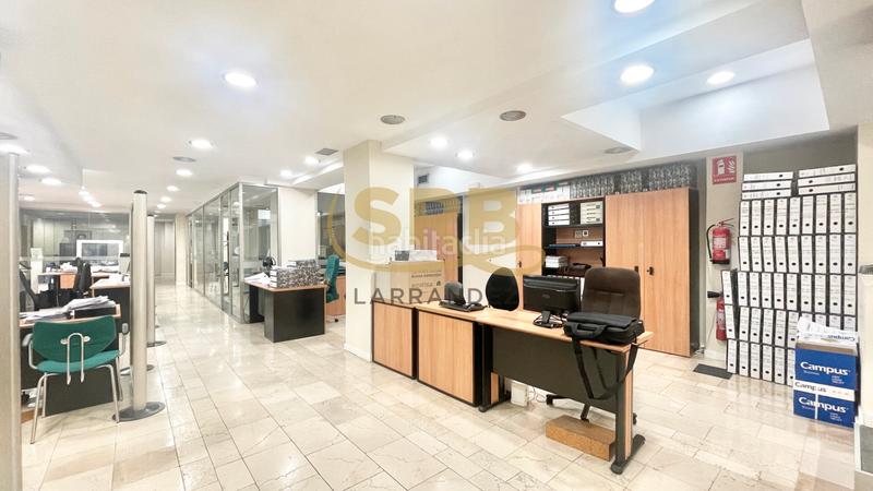 Foto bdc5cb8f-66dc-4ba8-bd05-c59a2c8f86aa. Location bureau avec chauffage dans Sant Gervasi - Galvany Barcelona