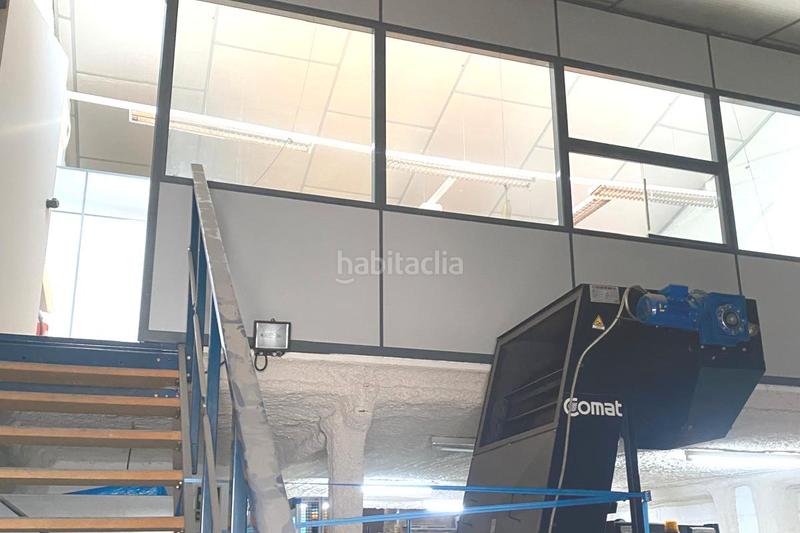 Foto 17f1bc65-d548-4815-90c6-8fbe937f4870. Alquiler nave industrial nave en perfecto estado en Rubí