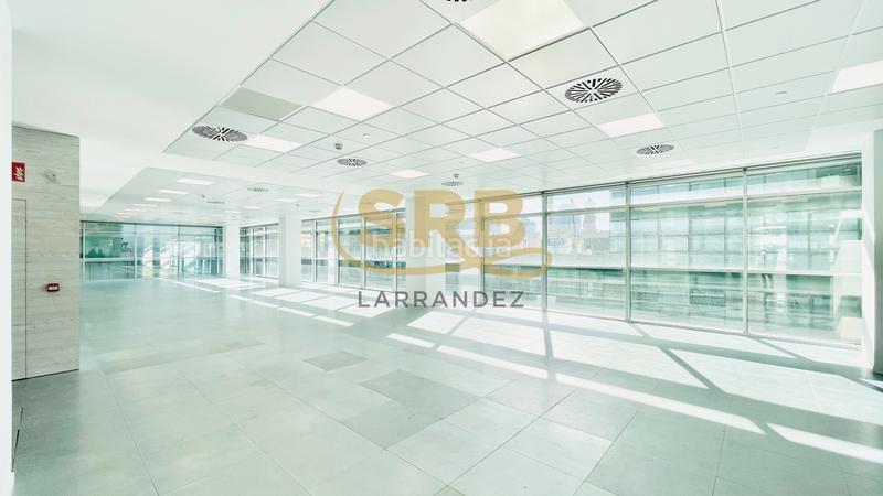 Foto 10b8b2cc-b98d-4d14-ae09-e28da5c6ff0b. Rent office space with heating parking in Diagonal Mar i el Front Marítim del Poblenou Barcelona