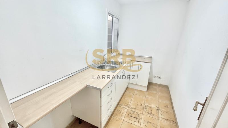 Foto 3561c5e7-105a-43d7-a091-f9eb62347d6b. Alquiler oficina excelente oficina en rambla catalunya en Barcelona