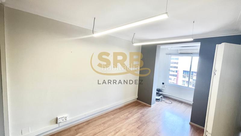 Foto 21c88e85-0c26-4c5a-bf14-d1e8f3c3daf3. Miete büro mit heizung in Dreta de l´Eixample Barcelona