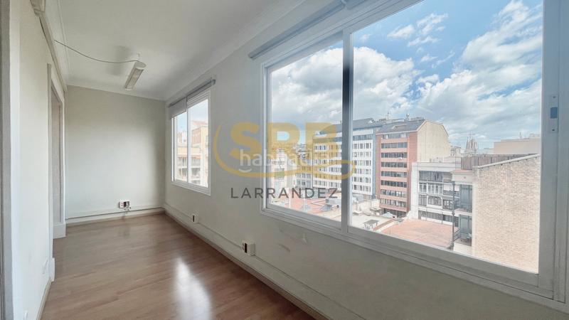 Foto f0853afa-f45b-46f5-ae56-955c653e537f. Miete büro mit heizung in Dreta de l´Eixample Barcelona