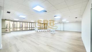 Rent Office space  Carrer de roger de llúria. Oficina situada en calle roger de llúria de barcelona