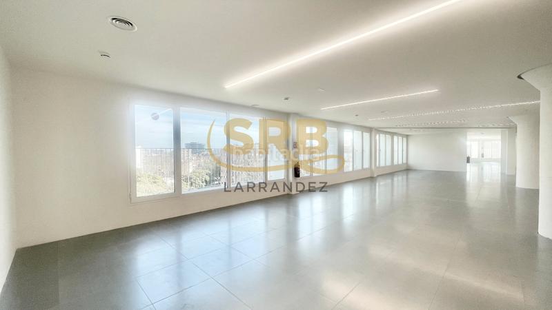 Foto 5e505042-7fe8-4ea6-89e7-5267c15e2bcd. Location bureau avec chauffage parking dans La Vila Olímpica del Poblenou Barcelona